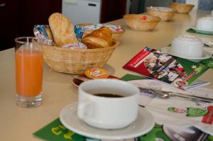 Hotels Fasthotel Narbonne : photos des chambres