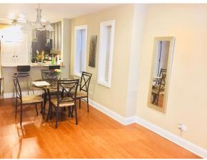 Entire Modern 2 Bedroom Apartment