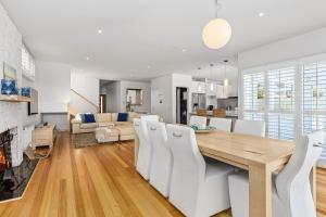 Elegant Entertainer - Chic Sorrento Retreat