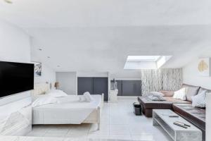 C009-Duplex avec vue sur mer et piscine