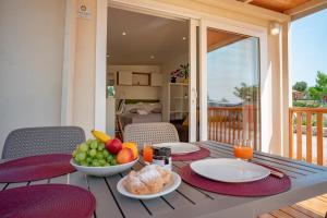 Mobile Homes at Camping Ugljan Resort