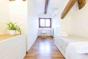 CA GRIMANI Double Apartment: private terrace and stunning view