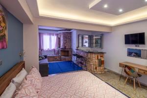 Ririka Athens Homes - Cosy Apartments in Monastiraki, Athens Historical Centre