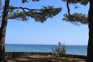 Maisons de vacances Villa au bord de mer, avec vue mer et acces plage : photos des chambres