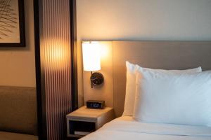 Hyatt Place AltoonaDes Moines