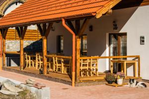 Pensiune agroturistica Casa cu Povesti Rau Sadului