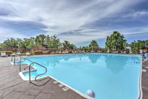 Holiday Hills Resort Condo with Hot Tub Access