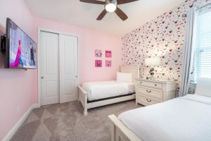 Elegant Home Near Disney With Private Pool, Foosball Table, Themed Rooms And Waterpark & Resort Access At Encore Resorts Re- 365Sf