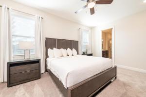 Elegant Home Near Disney With Private Pool, Foosball Table, Themed Rooms And Waterpark & Resort Access At Encore Resorts Re- 365Sf