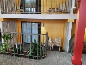 King Room with Pool View - Non-Smoking room in Ramada by Wyndham Bel Aire Erie