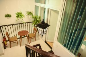 Phòng giường đôi hoặc 2 giường (Double or Twin Room)