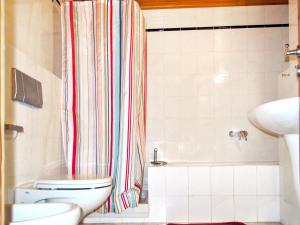 Elegant Apartment in Agios Ilias with Sea View