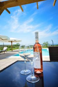 Comfortable Apartment with Sea View