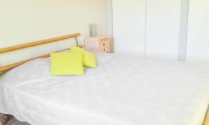 Maisons de vacances Maison conviviale avec jardin a Revest-des-Brousses : photos des chambres