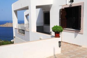 House with 2 bedrooms in Mirties Kalimnos with furnished terrace and WiFi Kalymnos Greece