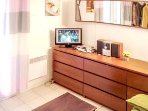 Maison charmante à Cogolin avec vue sur la mer et piscine