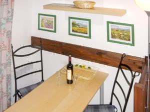 Maison charmante à Cogolin avec vue sur la mer et piscine