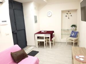 Charming apartment in Canicatti, 40 m² with private terrace.