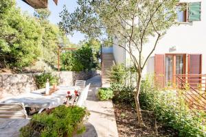 Charming Studio in Zavala - 25 m² - Parking Included