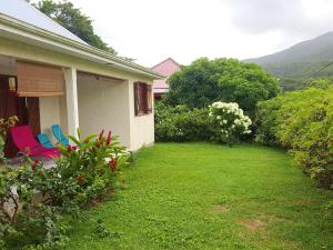 obrázek - Maison de 3 chambres avec jardin clos et wifi a Deshaies a 1 km de la plage