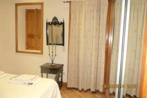 Charming Villa near Anta with Private Pool