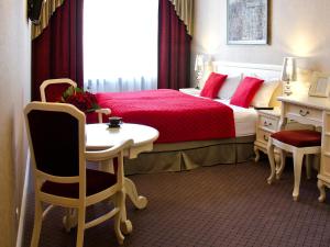 SleepWalker Boutique Suites