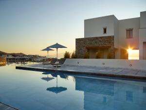 Summer Senses Luxury Resort Paros Greece