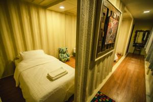 Suankaew​ art​ hostel​