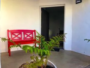 Red Bench Cottage - West Point