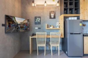 Relife Windy by Holy Cow, studio with stunning view