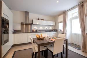 Les Demeures du Tonnelier, Maison Rue