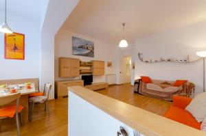 JOIVY Apt for 4, metres from beach, in Sestri Levante