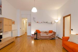 JOIVY Apt for 4, metres from beach, in Sestri Levante