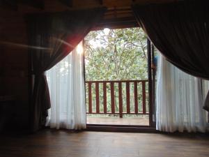 Cabaña dentro del Bosque para 24 Personas