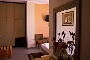 Entheon Rooms