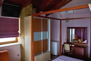Entheon Rooms
