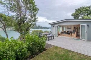 Otahuahua - Akaroa Holiday Home - Takamatua Bay