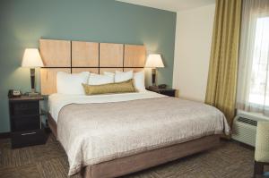 Candlewood Suites Fort Collins by IHG