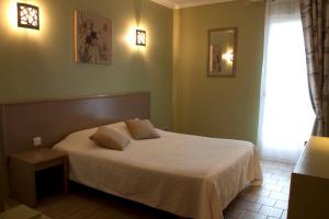 Hotels Logis Hotel Le Nuage : photos des chambres