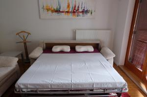 Apartment Summertime