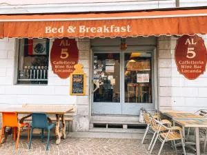 Locanda Al 5 - لايناتيه