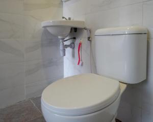 RedDoorz @ City Park Medoho Semarang