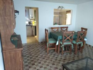 Lo de Norma y Carmelo