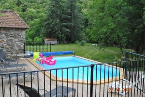 Maisons de vacances Alberguiere - Piscine chauffee - plancha - barbecue : photos des chambres