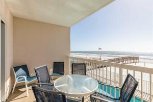 One-Bedroom Apartment room in Caribbean by Meyer Vacation Rentals