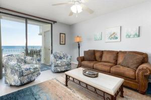 Apartment with Balcony room in Shoalwater by Meyer Vacation Rentals