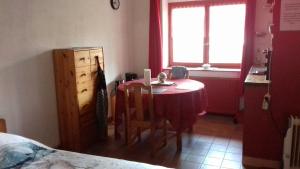 Gites-Chambres d'Hotes Calypso photo 21
