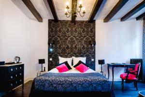 Hotels Hotel le Cheval Blanc : photos des chambres