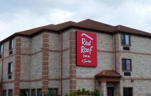Red Roof Inn & Suites Detroit - MelvindaleDearborn