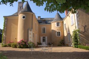 B&B / Chambres d'hotes Chateau des Lutz : photos des chambres